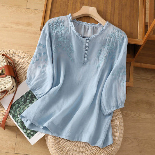 Evelyn – Blusa Bordada con Botones en la Parte Frontal