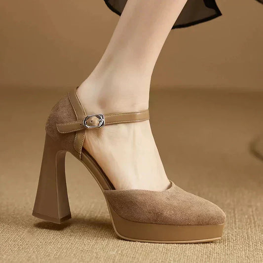 Celeste - Tacones Elegantes