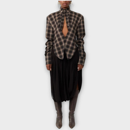 Blusa a Rayas con Cut-Out y Falda Drapejada