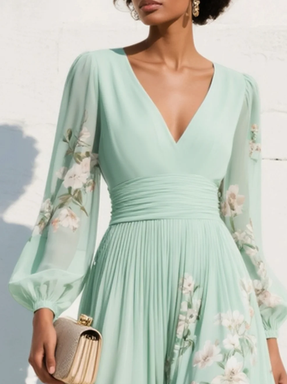 Cisella | Vestido midi verde claro con escote en V, en chiffon plisado y motivo floral