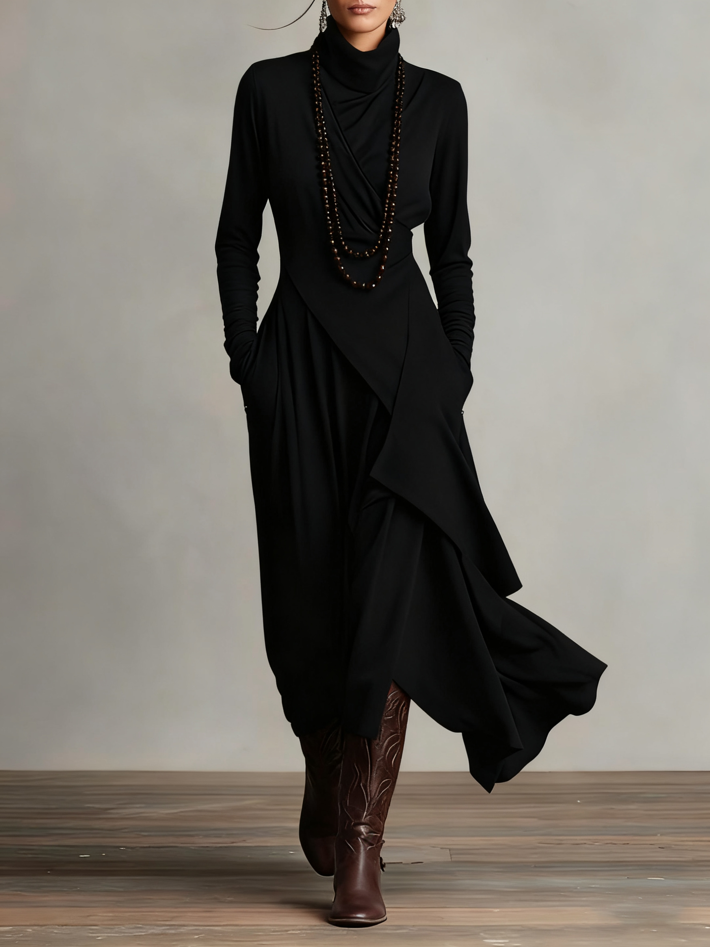 RENATA – VESTIDO MAXI ASIMÉTRICO ELEGANTE CON COLLAR ALTO