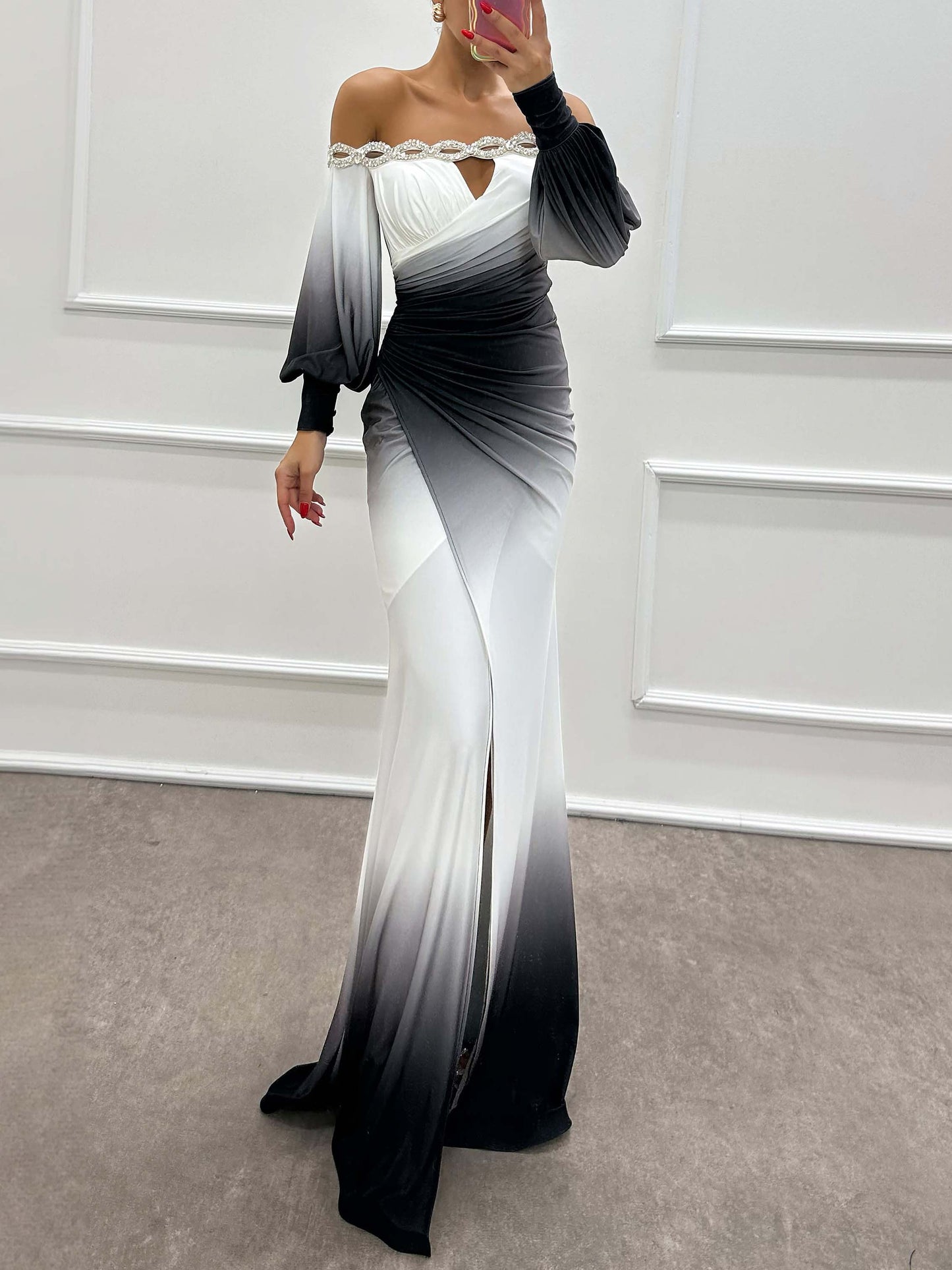 Delia | Vestido de Noche Gradiente Off-Shoulder