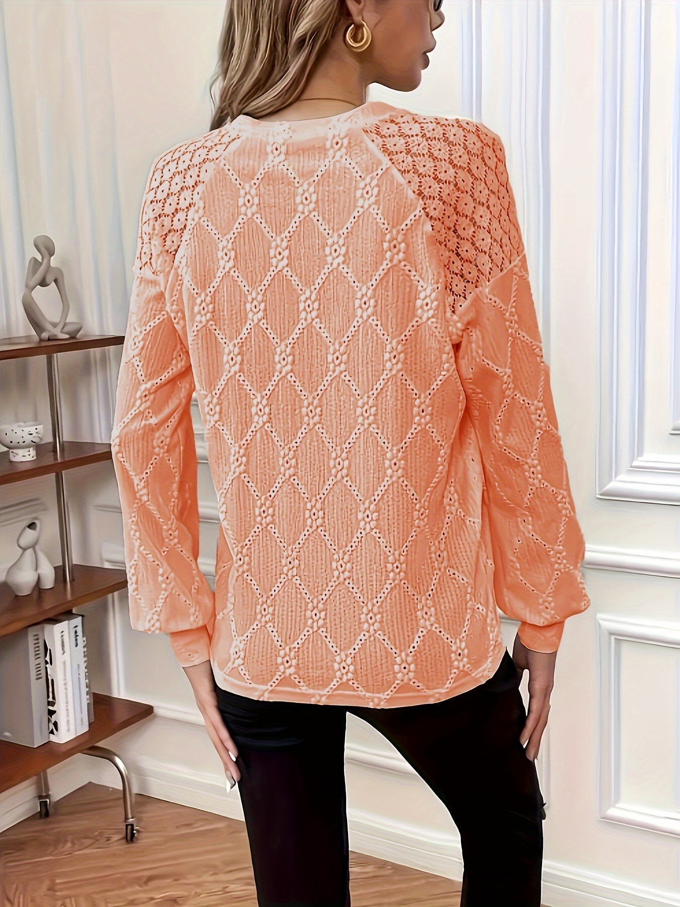 Ivy – Blusa con Detalle de Botones de Ojal