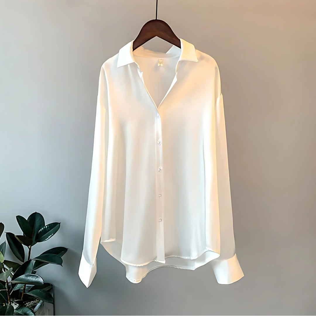 Celine – Blusa Clásica con Botones