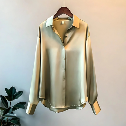 Celina – Blusa Clásica con Botones