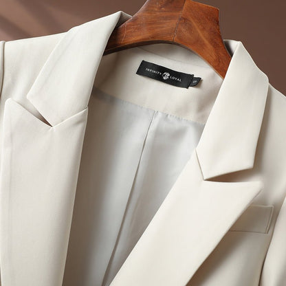 GISLA I BLAZER LUXUOSO