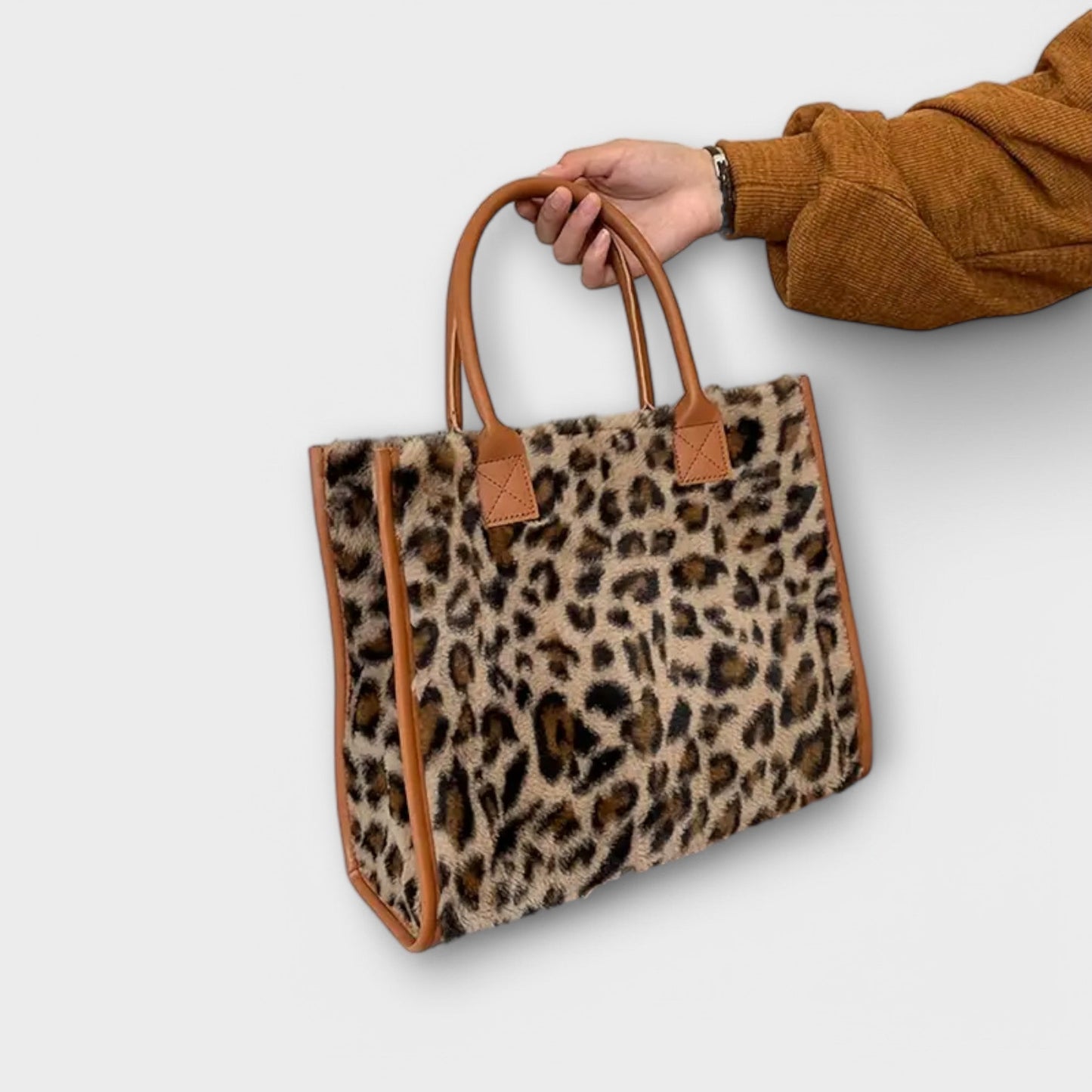 Bolso de Felpa con Estampado de Leopardo Chic