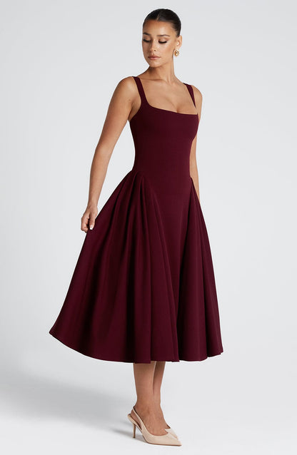 Betty | Vestido Midi de Laca Cereza