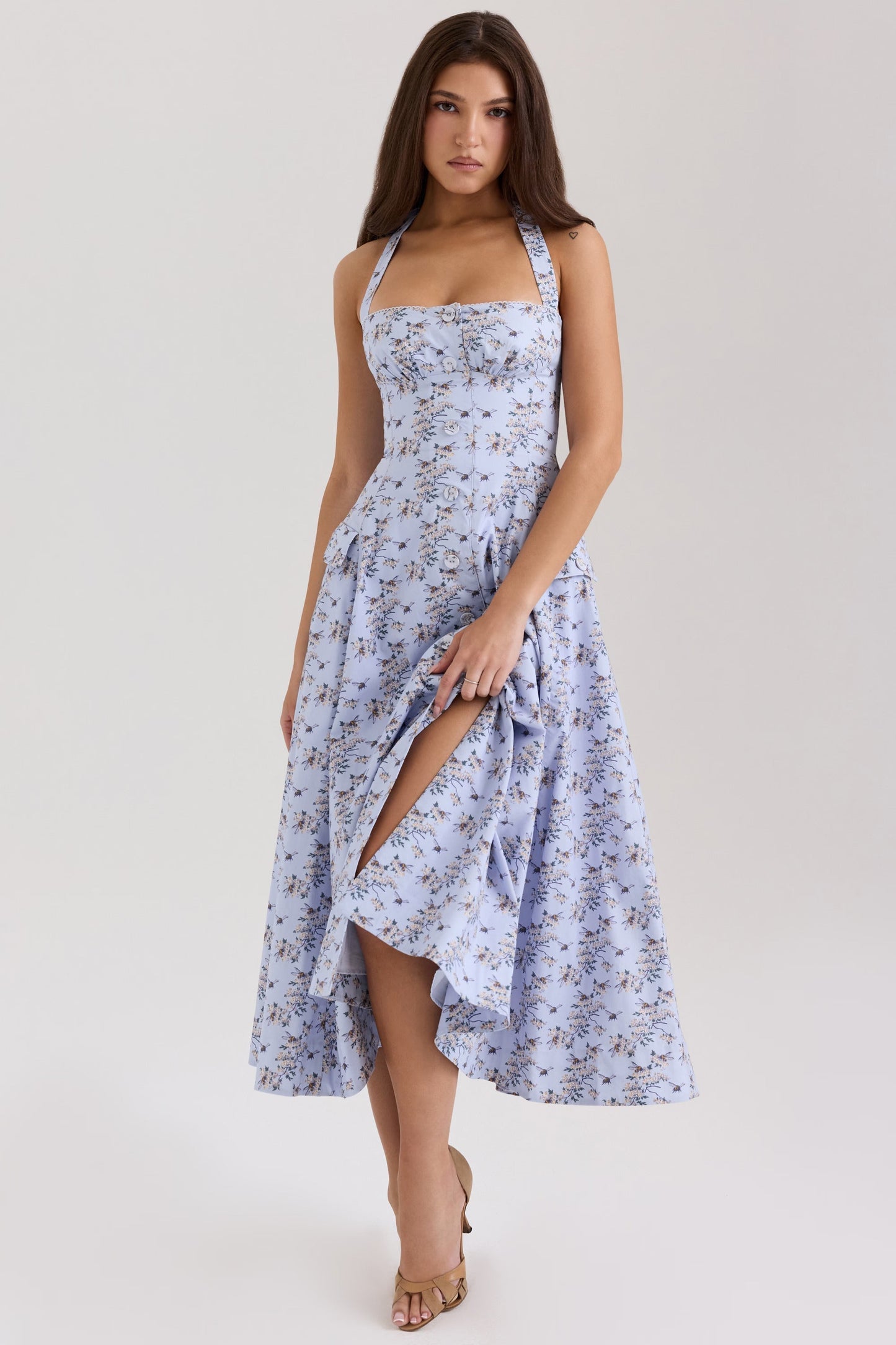 Belle - Vestido Midi con Estampado de Margaritas y Cuello Halter