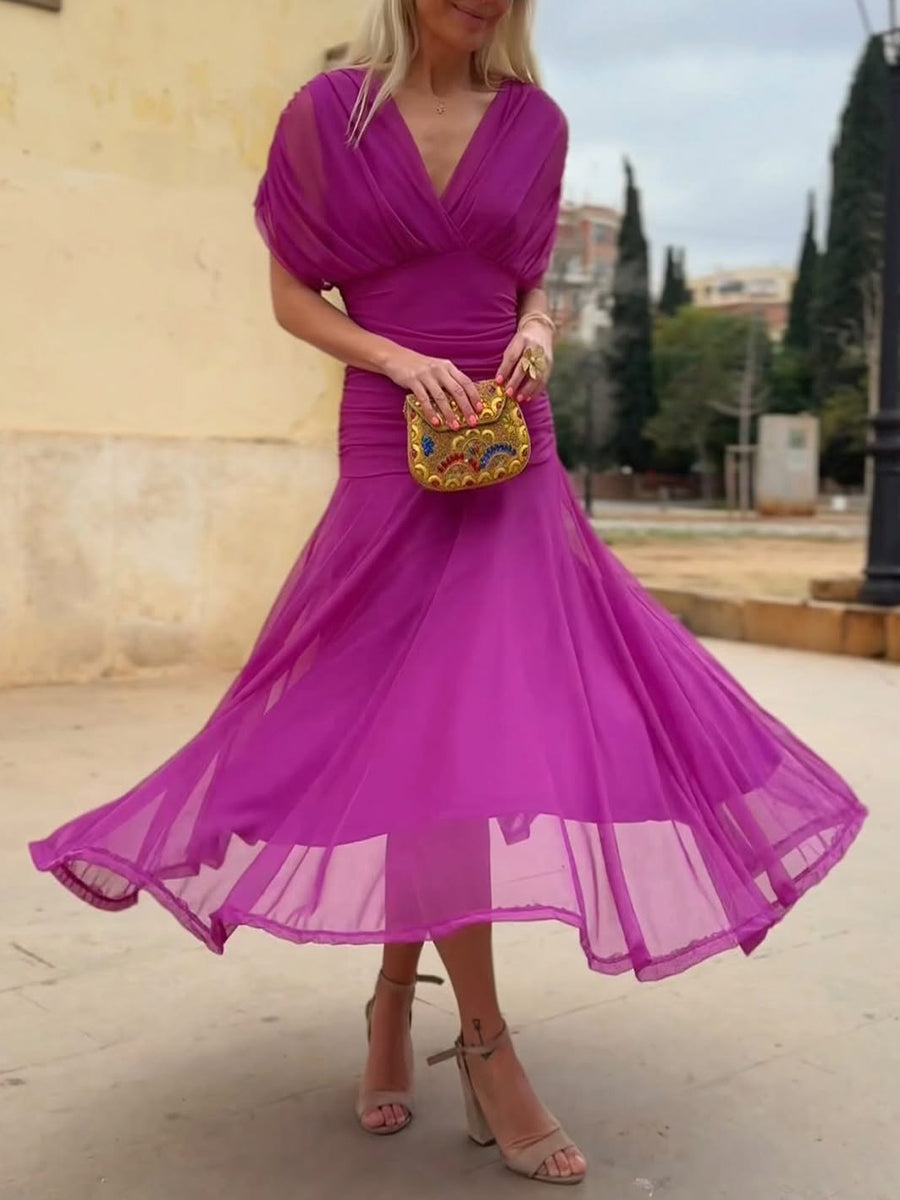 JENNIE – EL ELEGANTE VESTIDO MIDI DESCUBIERTO EN LOS HOMBROS