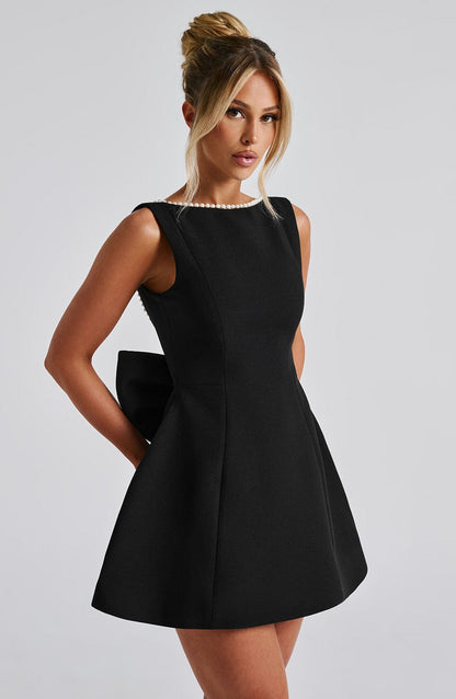 Hollis - Vestido Mini Elegante con Lazo de Perlas