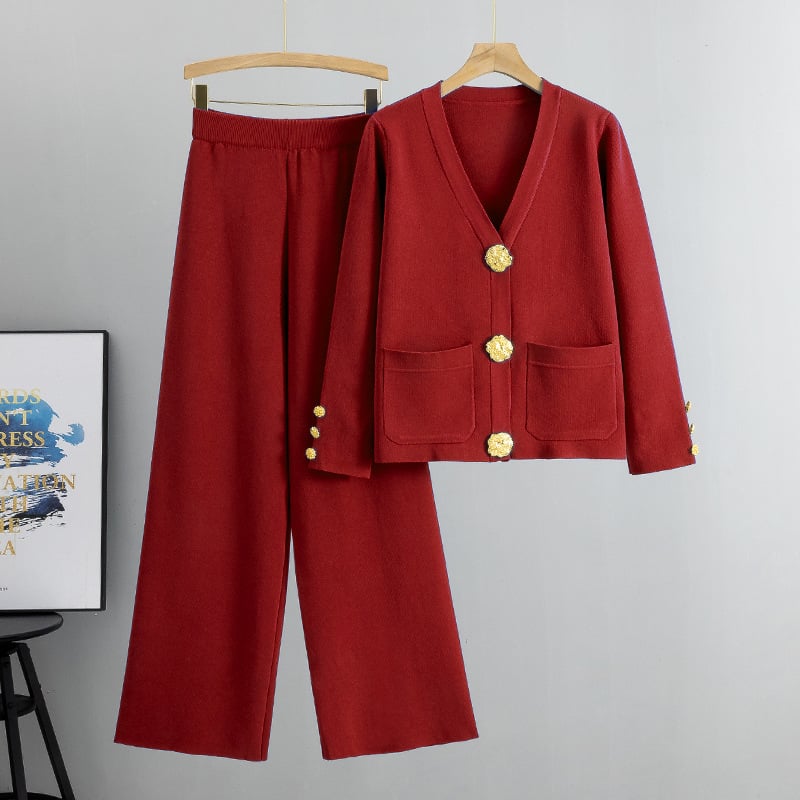AZARIA – CONJUNTO COMPLETO DE PANTALONES DE LANA CON SUÉTER Y BOTONES DE METAL