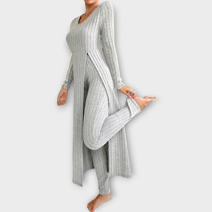 Conjunto Lounge de Punto Acanalado con Túnica de Escote en V