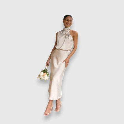 Daisy | Elegante Vestido de Satén con Cuello Halter