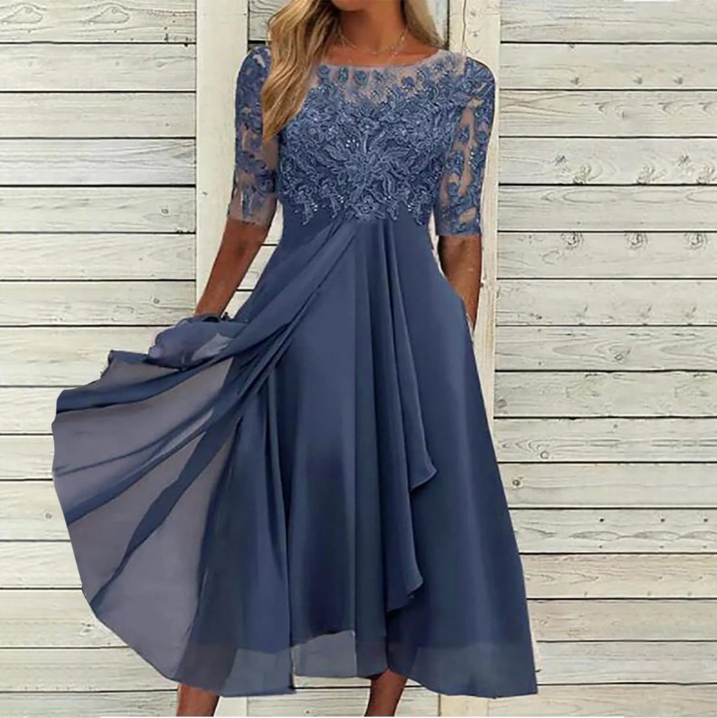 Scarlett™ - Vestido Midi con Mangas de Encaje