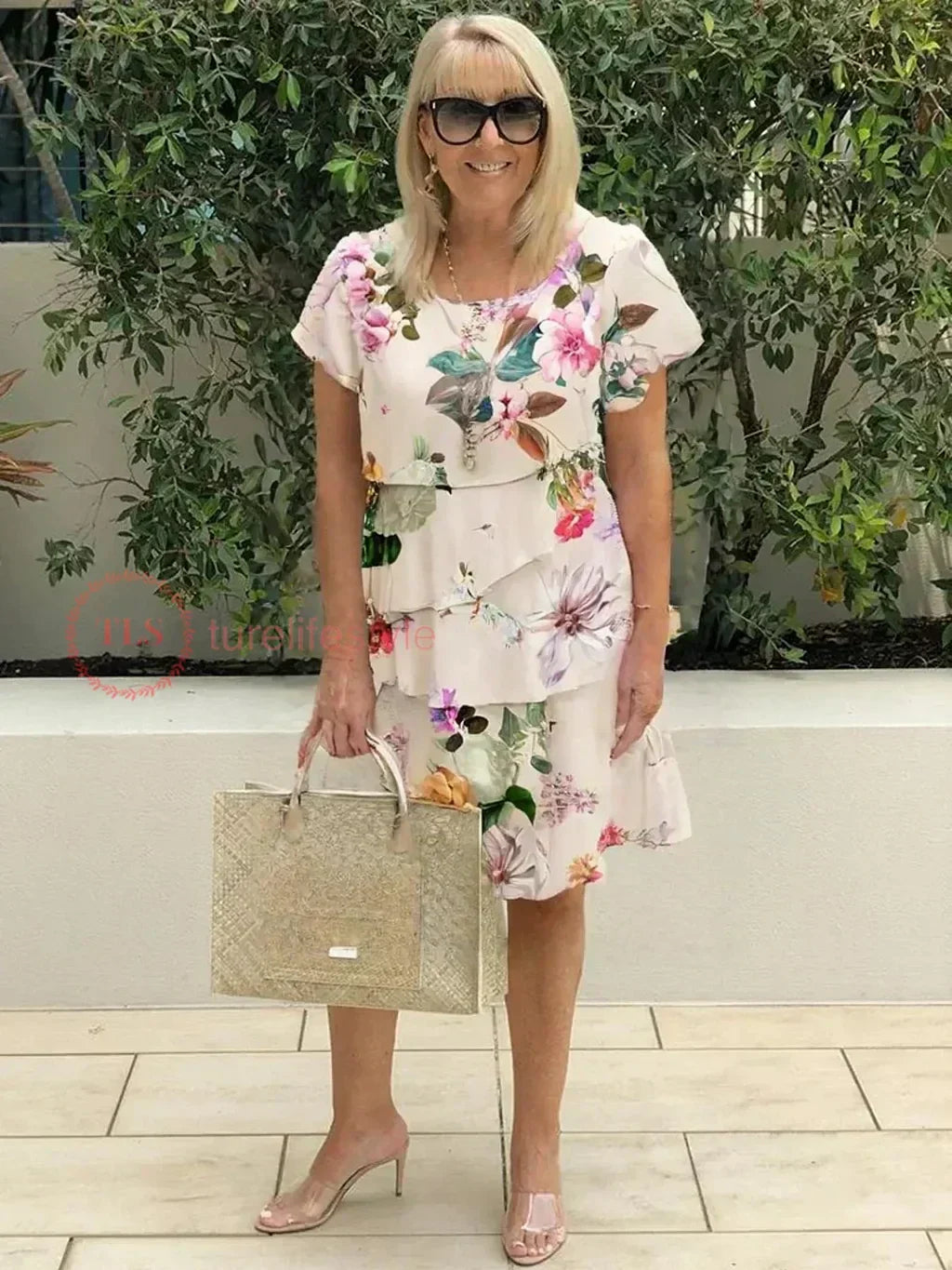 AMBAR – VESTIDO CON VOLANTES CAPA A CAPA