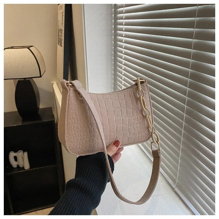 Magnella | Elegante bolso de hombro con diseño de piel de cocodrilo
