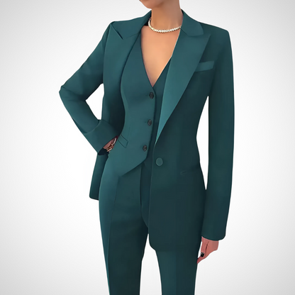 Conjunto de Tres Piezas para Mujeres con Corte Ajustado
