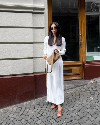 Sara - Nuevo Vestido Midi de Punto