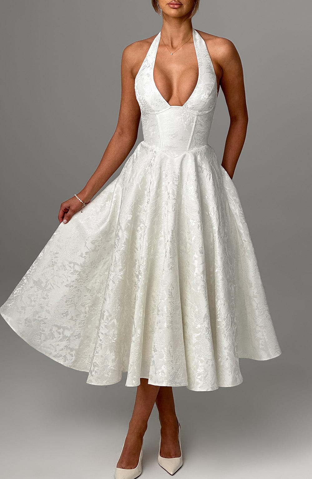 Eulalie - Vestido Sin Espalda Elegante con Escote en V