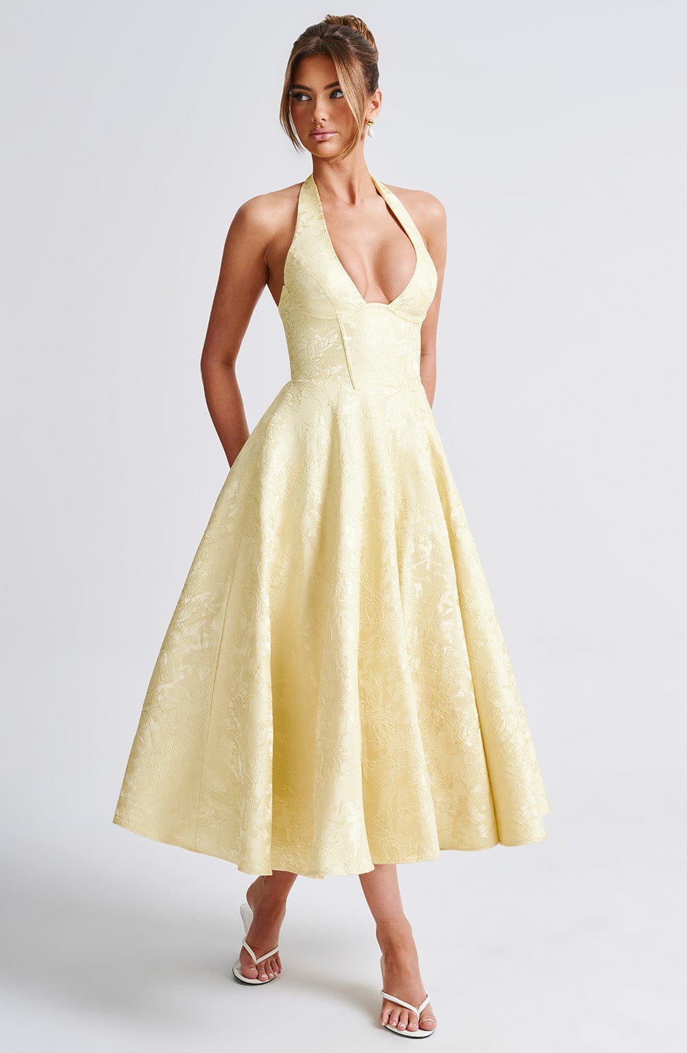 Eulalie - Vestido Sin Espalda Elegante con Escote en V
