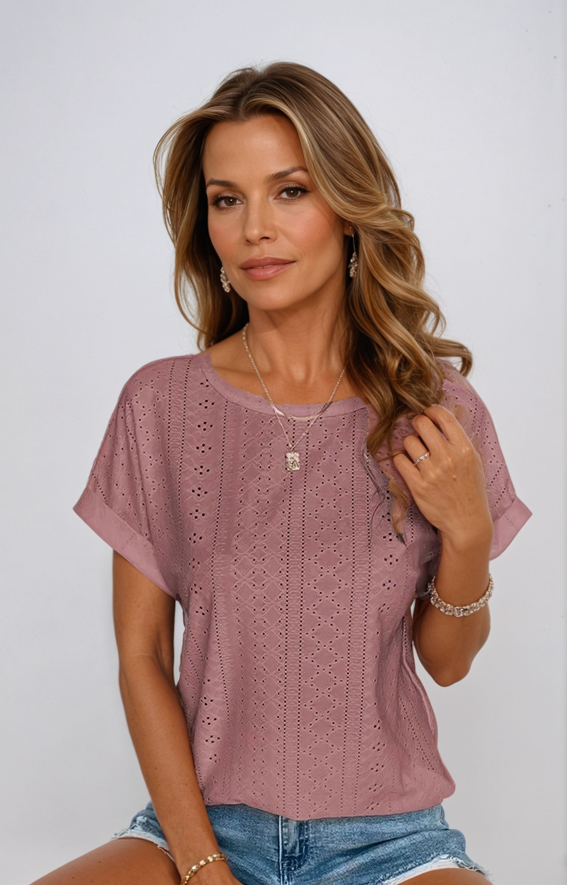 Riza™ | Top Casual con Ojal