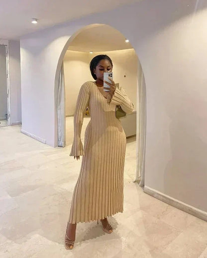 Sara - Nuevo Vestido Midi de Punto