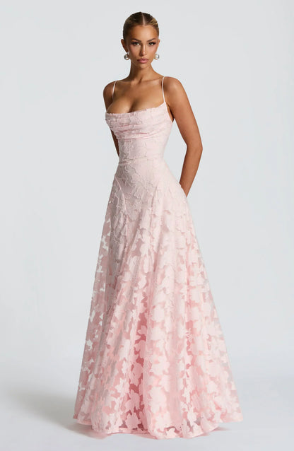 Lucina | Vestido Maxi de Elegancia Refinada