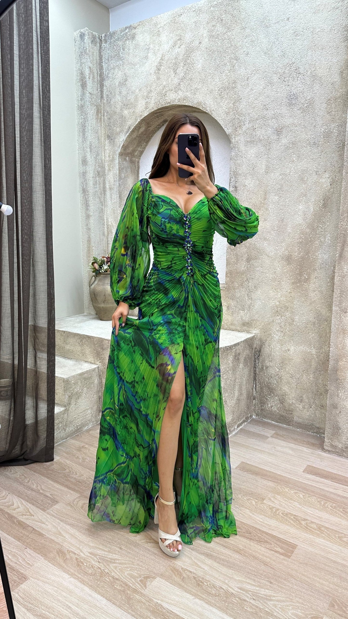 Vestido Largo de Noche Plisado - Elegancia Atemporal