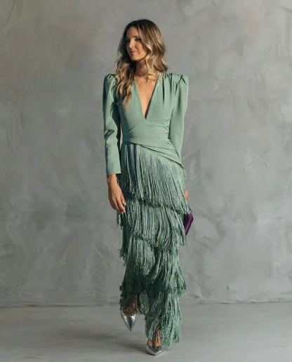 Elara™ | Elegante vestido midi con mangas de flecos