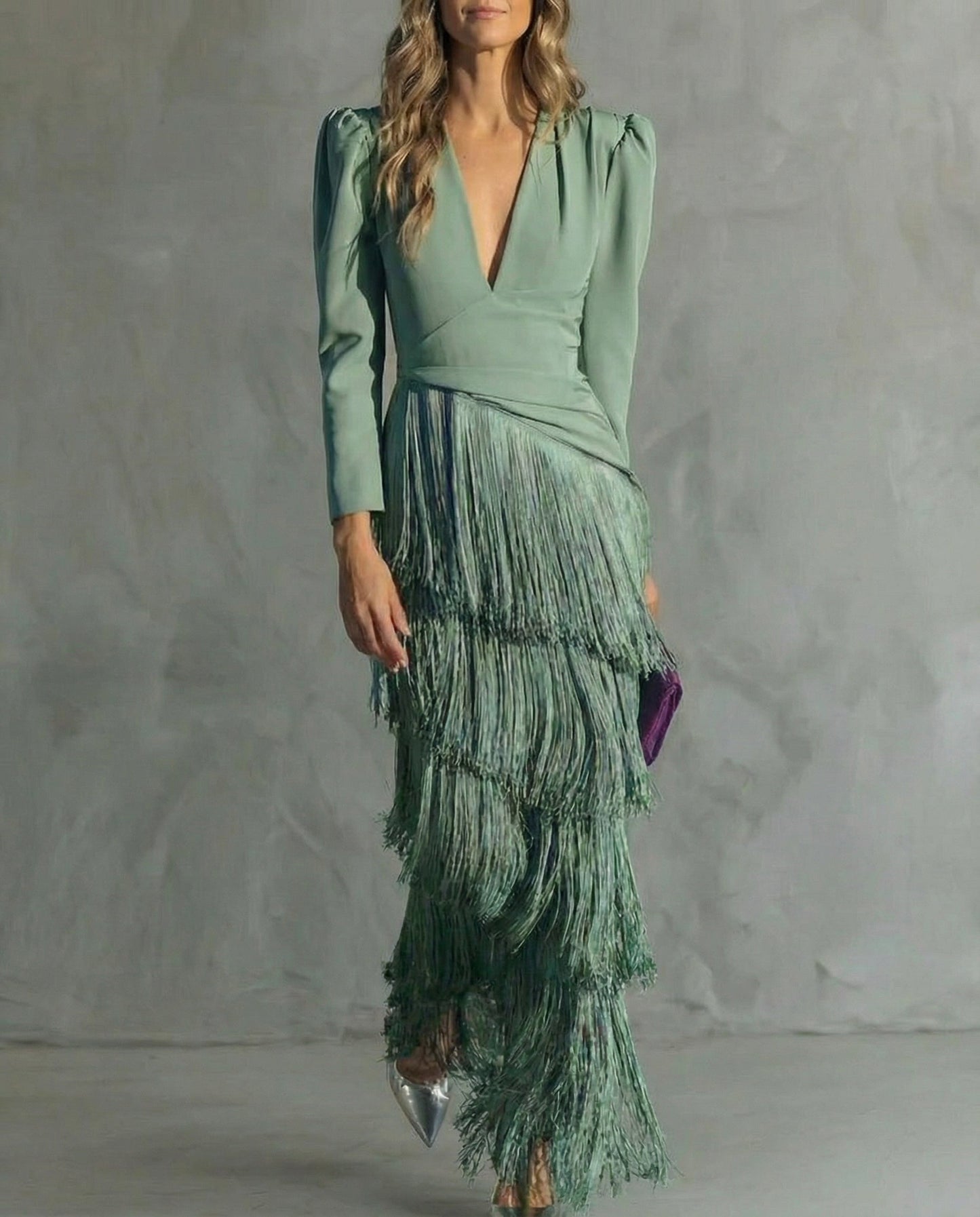 Elara™ | Elegante vestido midi con mangas de flecos
