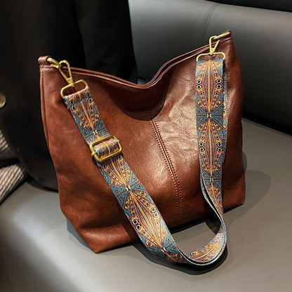 Embjørg | Bolso de Hombro Clásico con Correa Ajustable y Patrón
