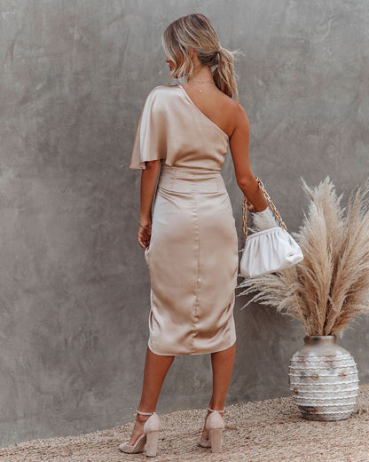 Kaelani | Vestido de Satén Chic