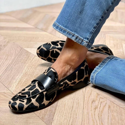 Katherina - Elegantes mocasines con detalle negro para mujeres