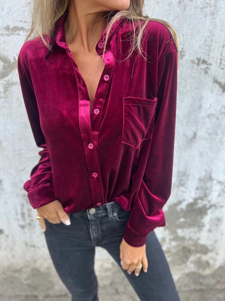 Kaya - Elegante Blusa de Terciopelo