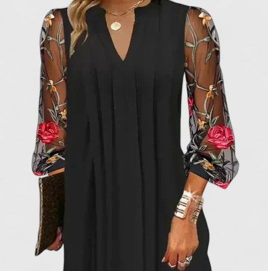 NICOLE – VESTIDO MINI BORDADO ELEGANTE