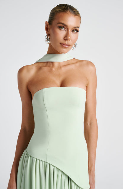 Vestido Maxi Sin Tirantes para Mujer con Abertura Alta y Cintura Asimétrica