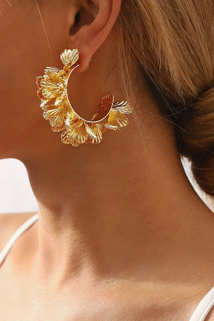 Hadley | Pendientes en forma de C con diseño floral