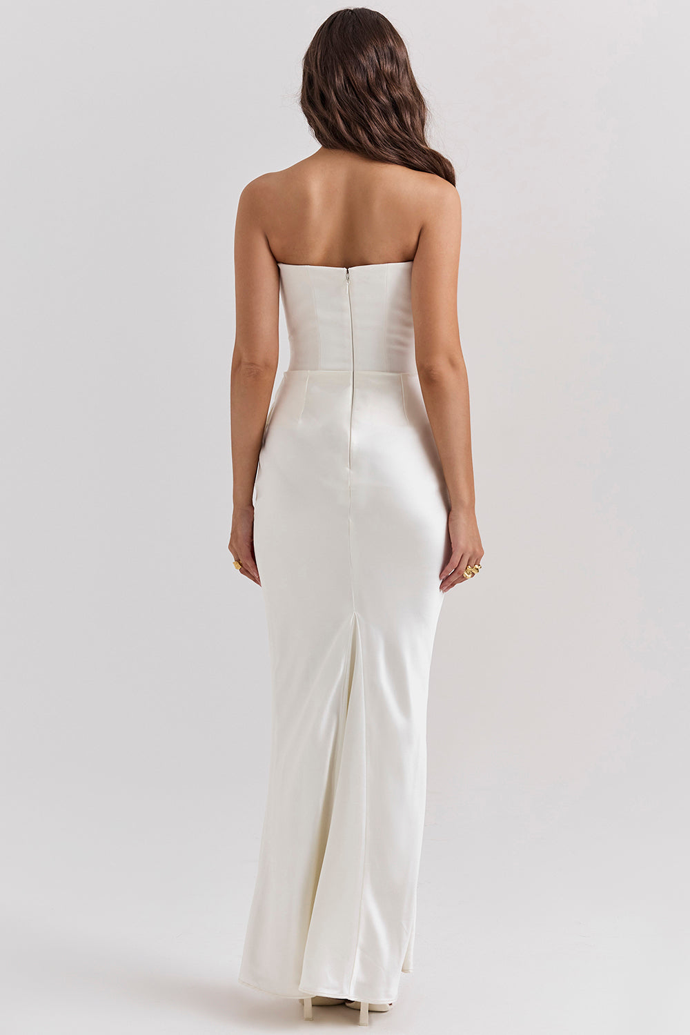 Paloma - Vestido Maxi Elegante de Satén Sin Mangas