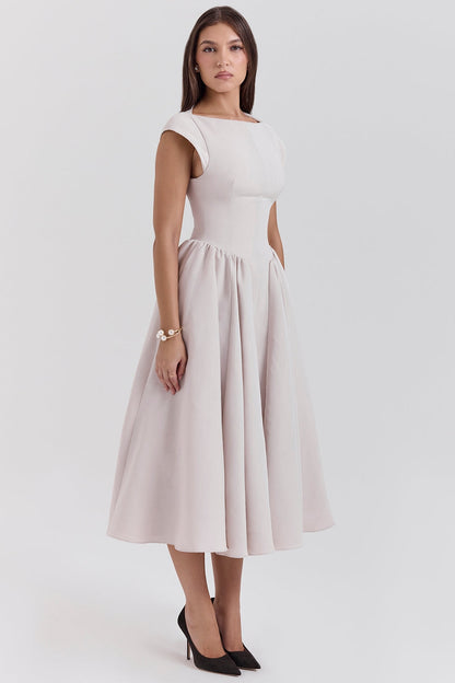 LUMI – VESTIDO SIN ESPALDA CON HOMBROS CAÍDOS