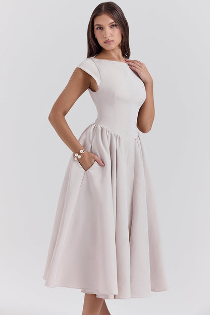 LUMI – VESTIDO SIN ESPALDA CON HOMBROS CAÍDOS