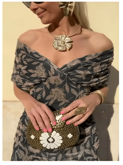 ISLA – VESTIDO ENVOLVENTE DE ELEGANCIA FLORAL