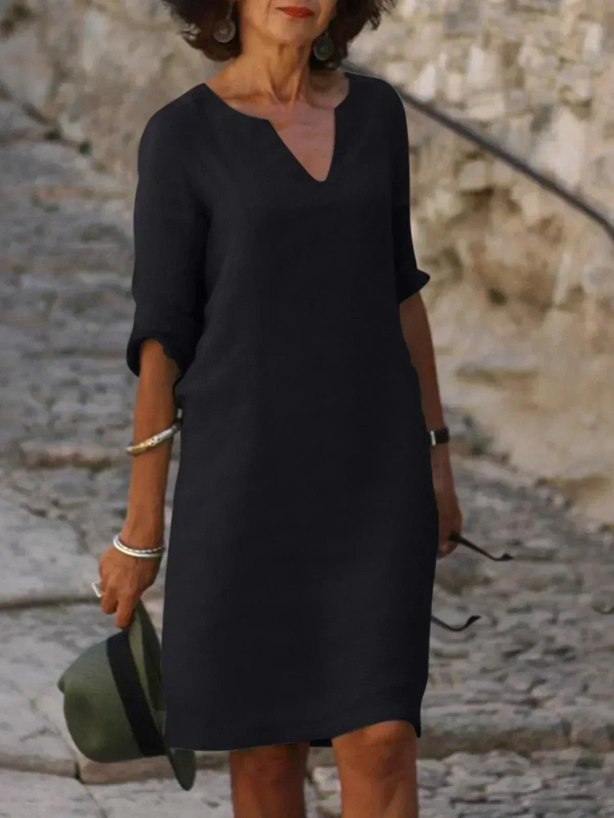 Josette | Vestido elegante con escote en V