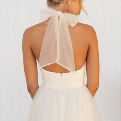 Jennifer | Vestido de Tendencia con Cuello Alto Aria