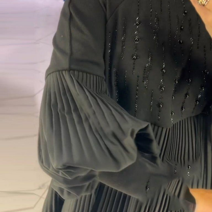 Marlene | Vestido Talla Grande con Cuello Alto y Mangas de Linterna