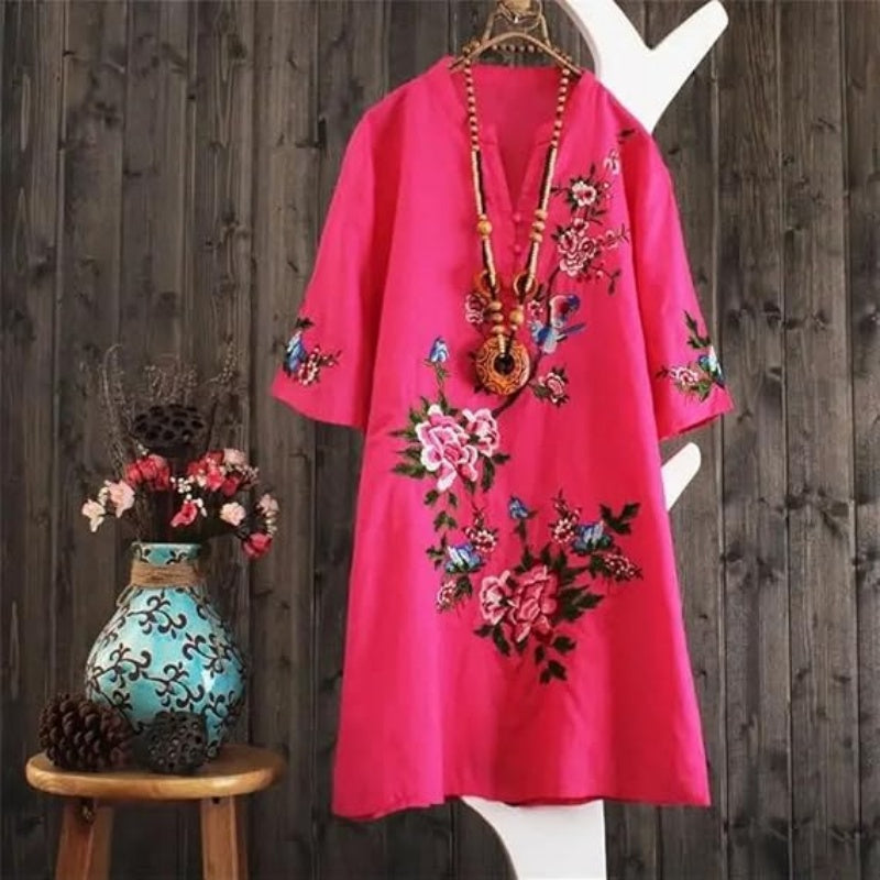 Haven – Vestido Bordado Floral con Escote en V Suelto