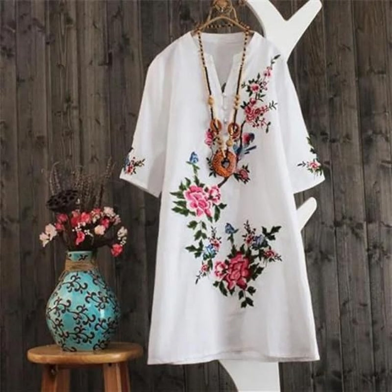 Haven – Vestido Bordado Floral con Escote en V Suelto