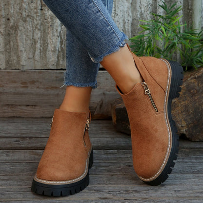 Botas de mujer con puntera redonda y cremallera lateral