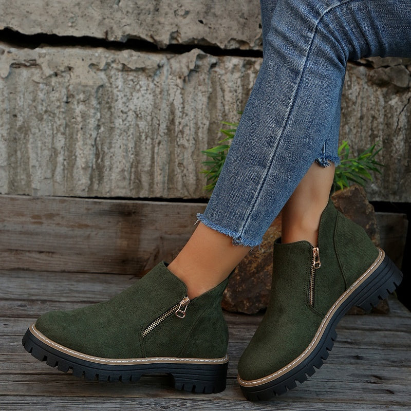 Botas de mujer con puntera redonda y cremallera lateral