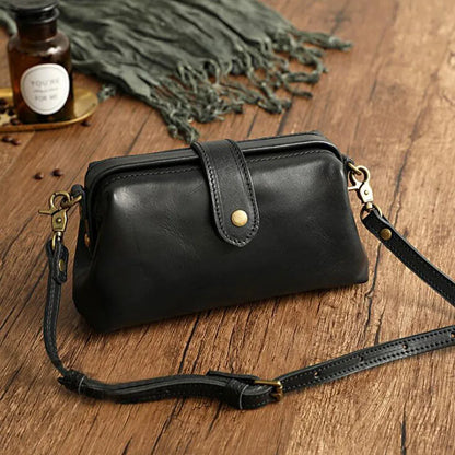 Edis | Bolsa de Hombro Retro Clásica en Formato Compacto